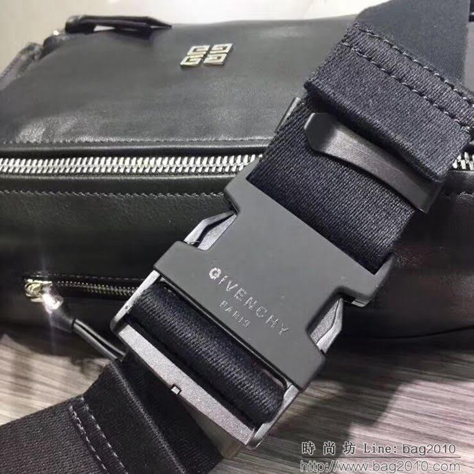 GlVENCHY紀梵希 新款雙拉鏈 全皮 斜挎胸包 單肩包  tsg1246